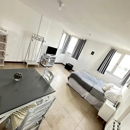 Apartamento Calido Y Luminoso Monoambiente En El Centro De La Ciudad Concordia Exterior foto